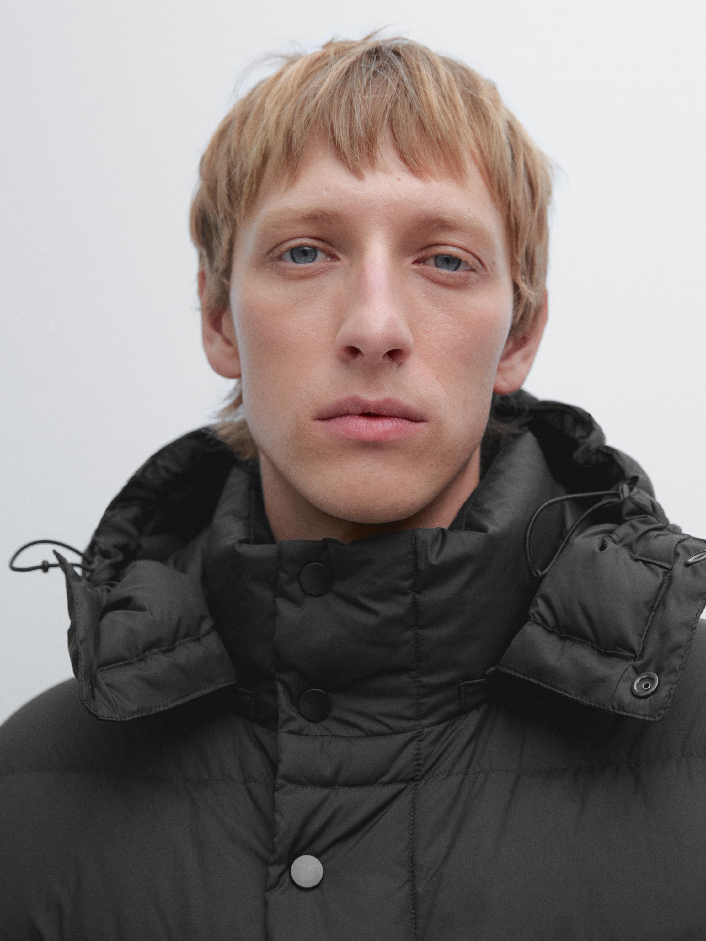 Water-repellent hooded puffer jacket